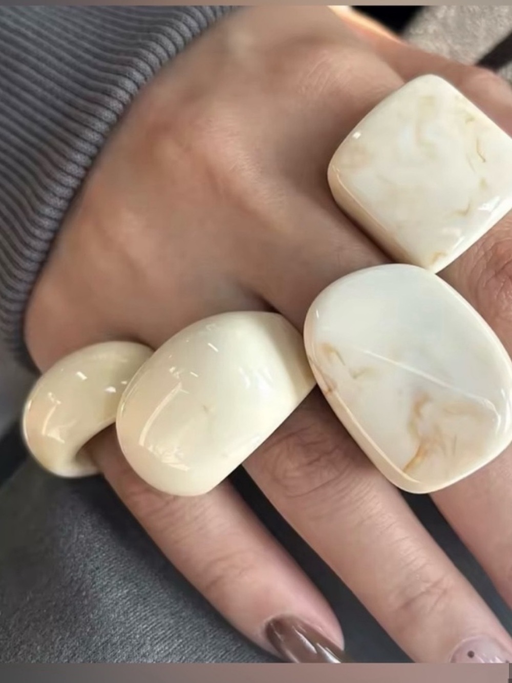Brand New 4 rings